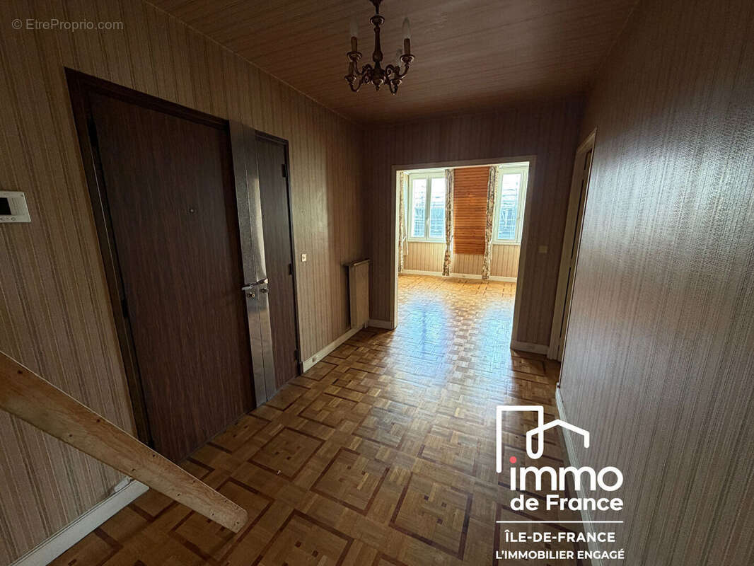 Appartement à VERSAILLES