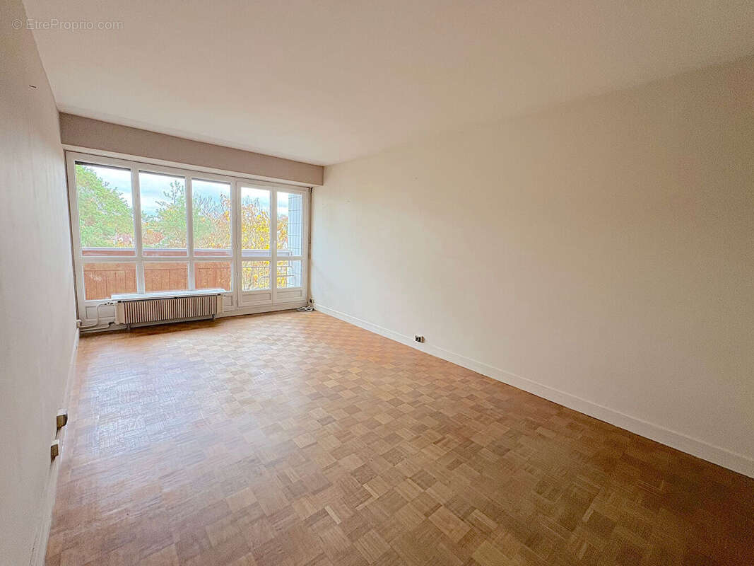 Appartement à VILLEBON-SUR-YVETTE