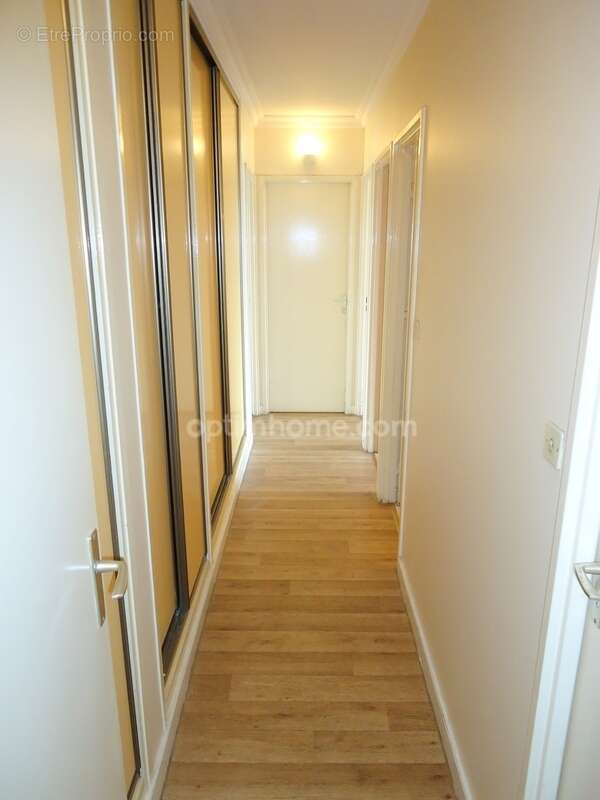 Appartement à SARCELLES