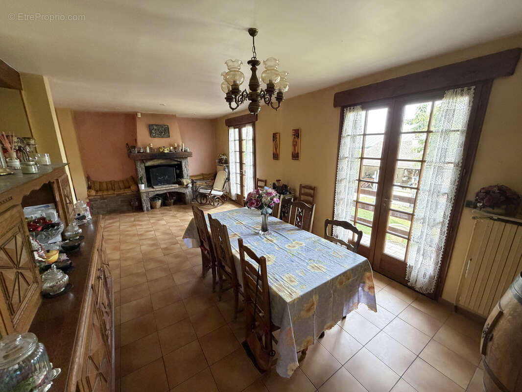 Maison à HOUILLES