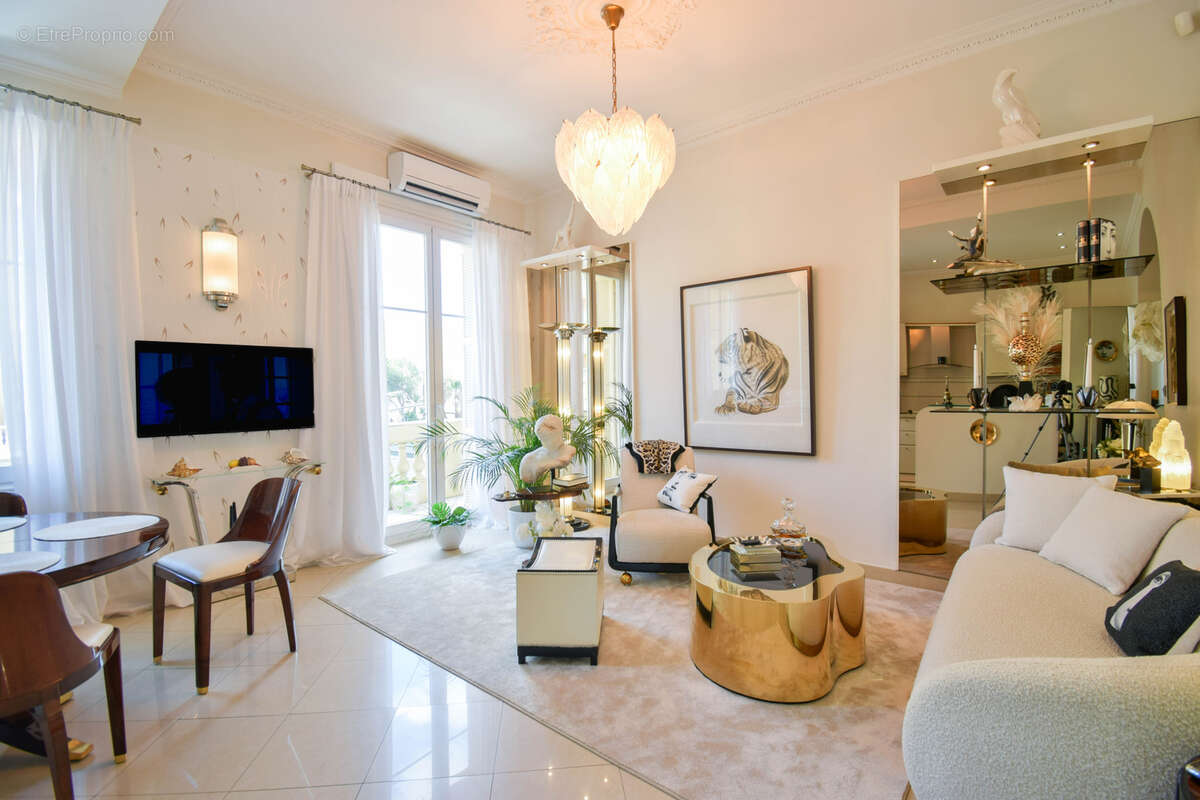 Appartement à NICE