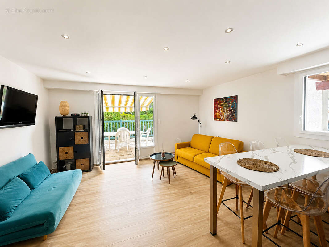 Appartement à CIBOURE