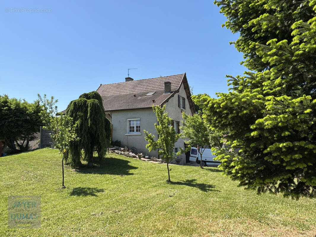 Maison à CHATENOY-EN-BRESSE
