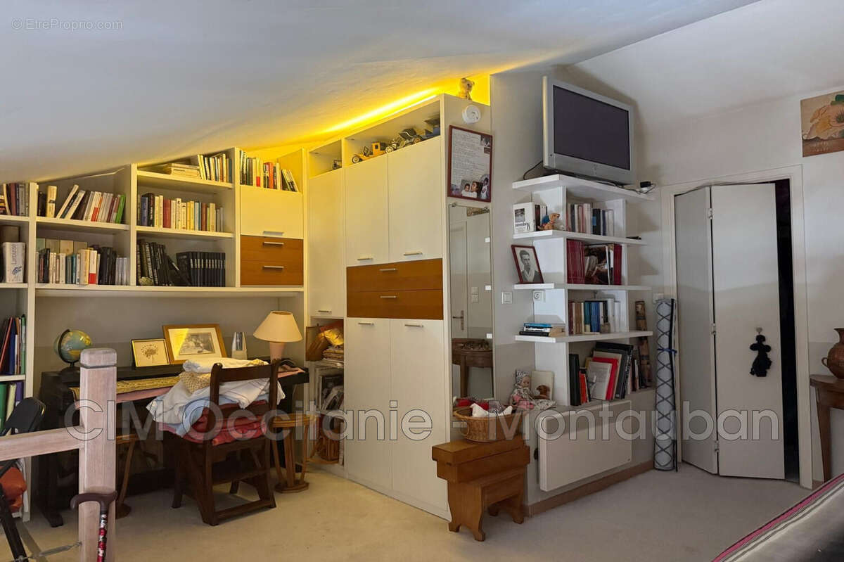 Appartement 52 m² à Saint-Raphael  - photo 8