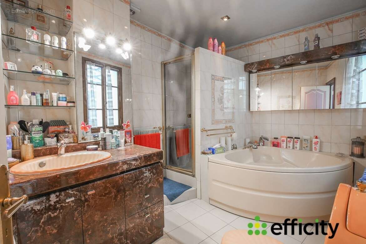 Appartement à MANTES-LA-JOLIE