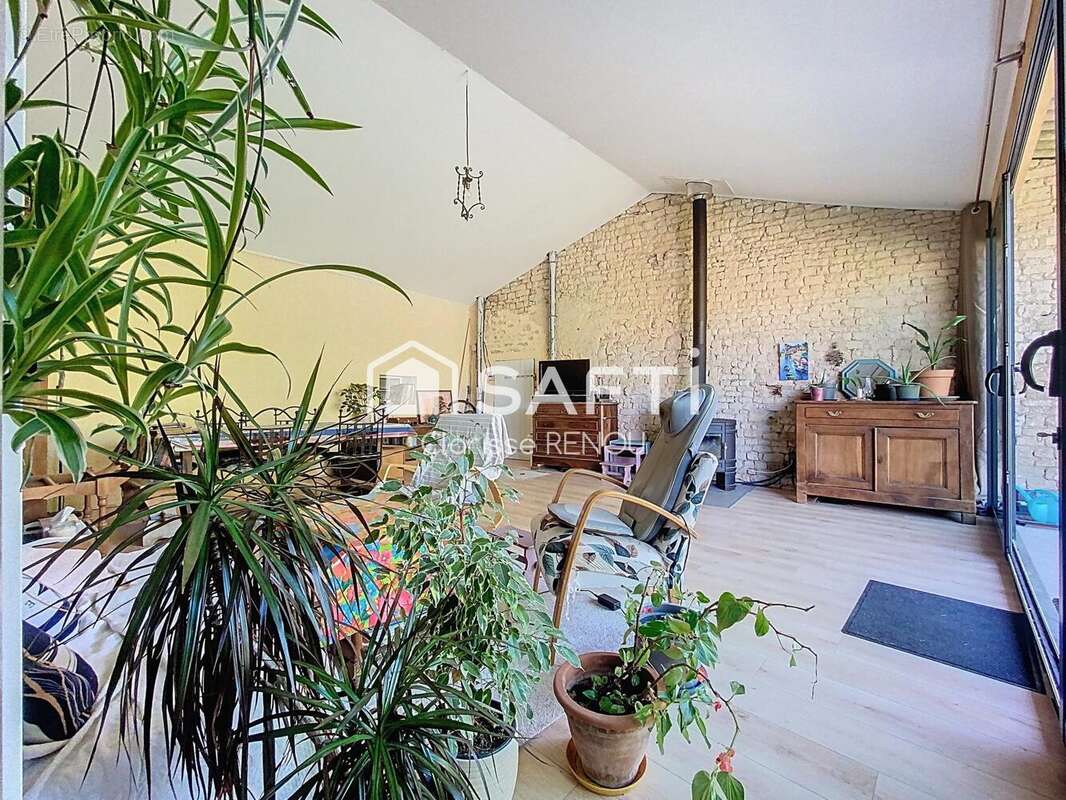 Photo 3 - Maison à BREUIL-LA-REORTE