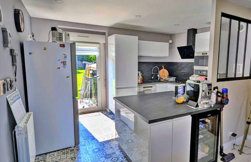 Maison à SAINT-GERMAIN-EN-COGLES