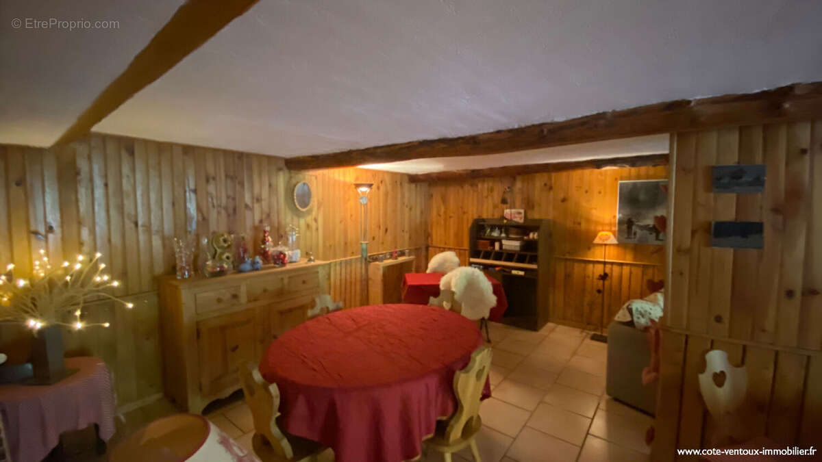 Maison à BEAUMONT-DU-VENTOUX