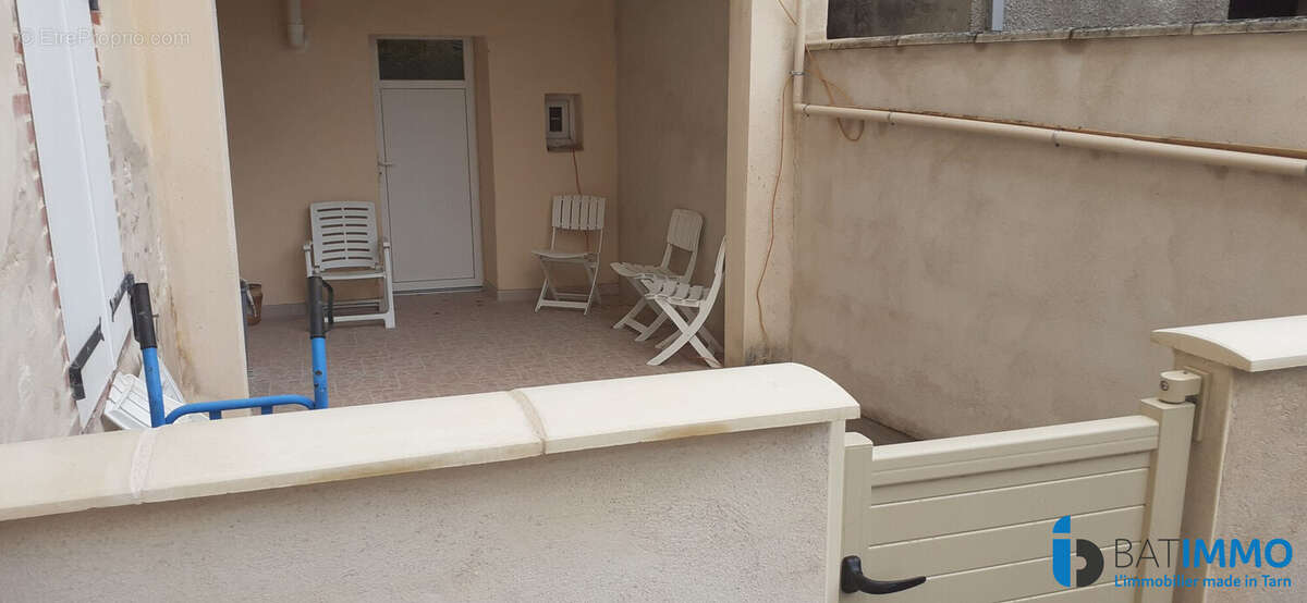 Appartement 90 m² à Cagnac-Les-Mines  - photo 5
