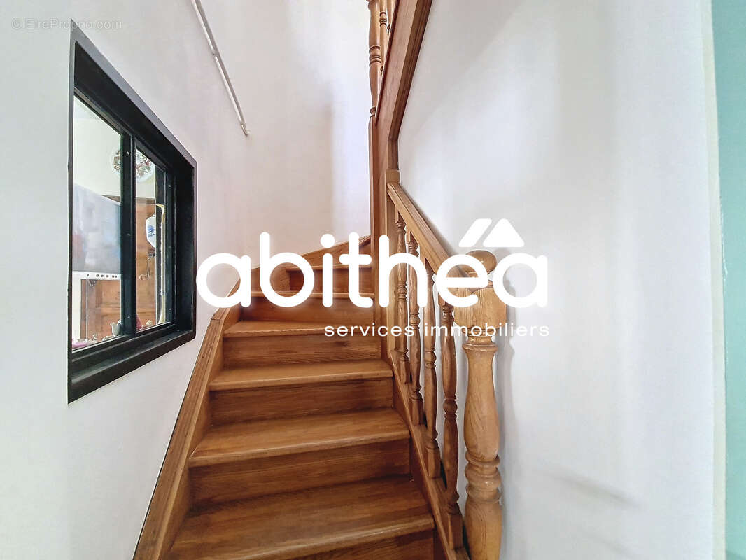 Maison à SAINT-FORT-SUR-GIRONDE