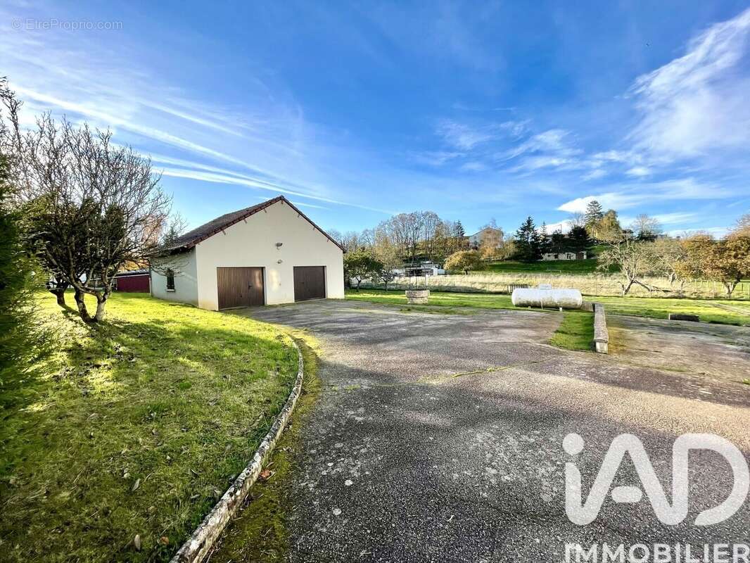 Photo 2 - Maison à LANGRES