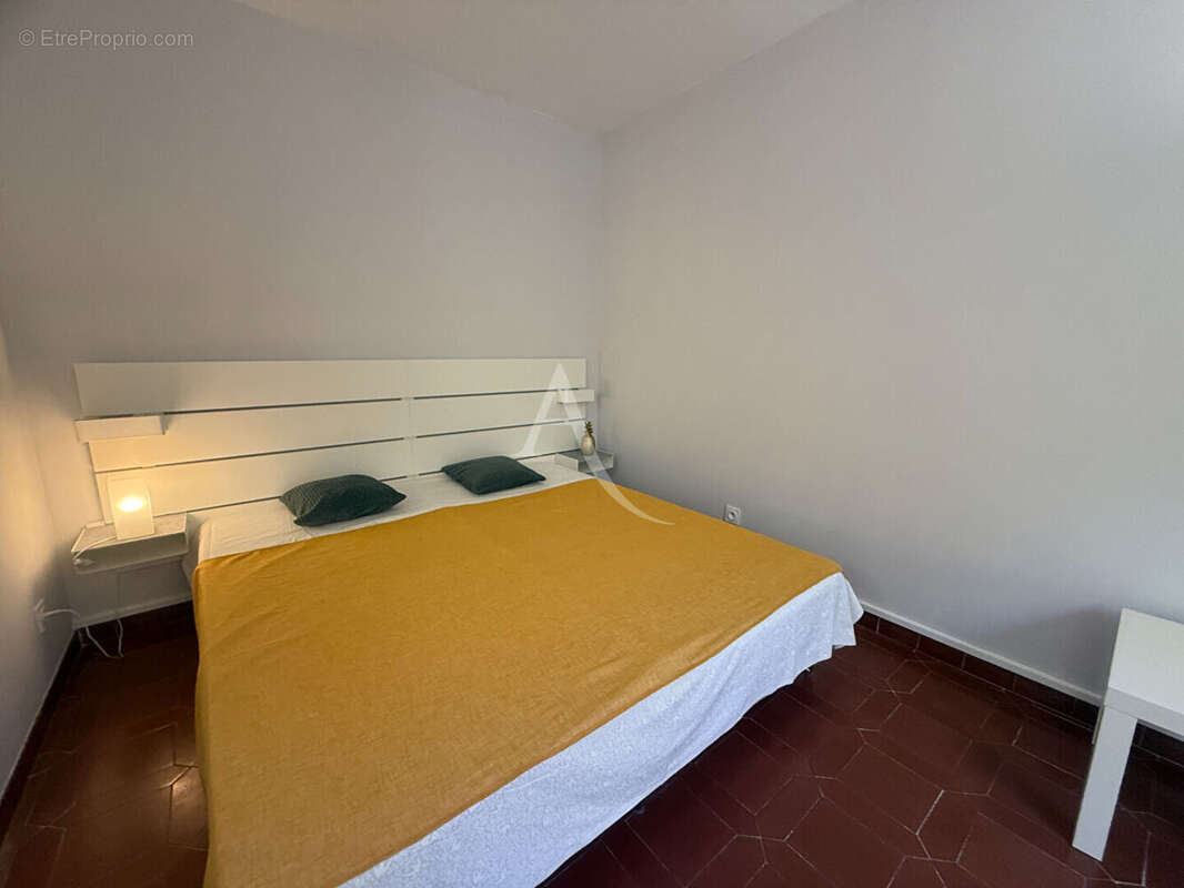 Appartement à GREOUX-LES-BAINS