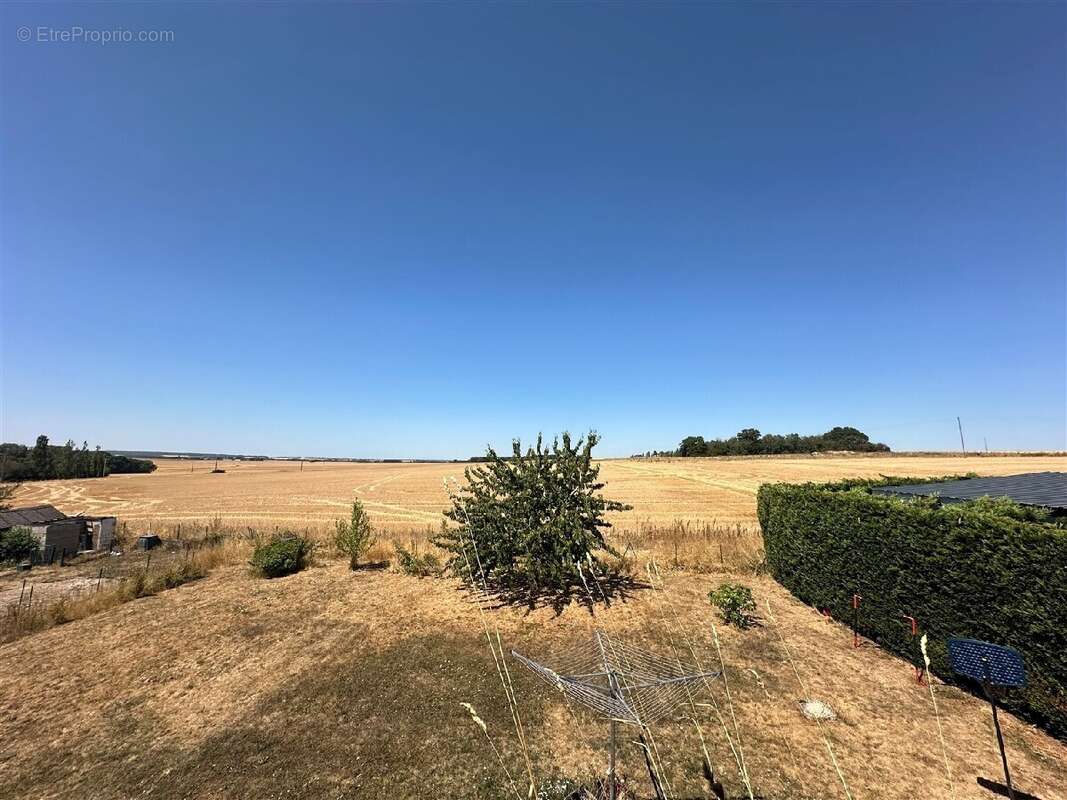 Maison 155 m² à Chateauneuf-En-Thymerais  - photo 10