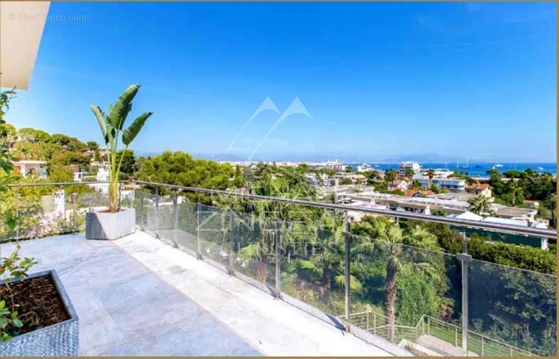 Maison à ANTIBES