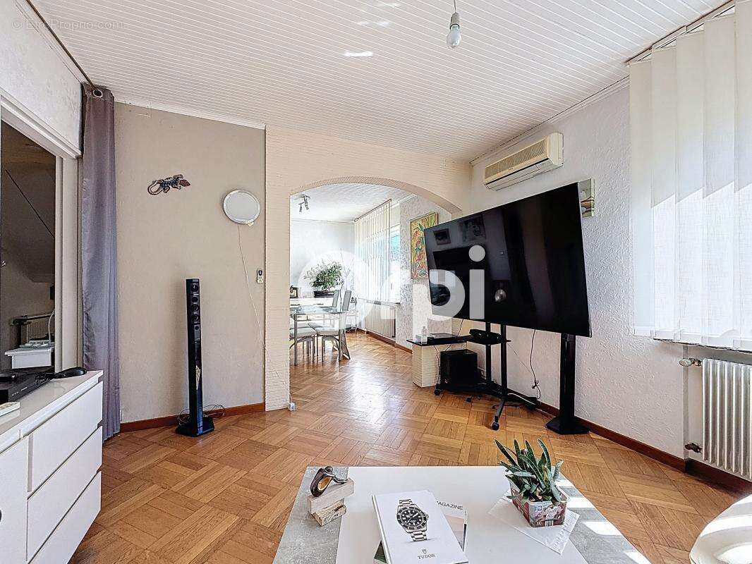 A vendre: Maison individuelle avec jardin – Quartier résidentiel calme à Riedisheim - photo 5