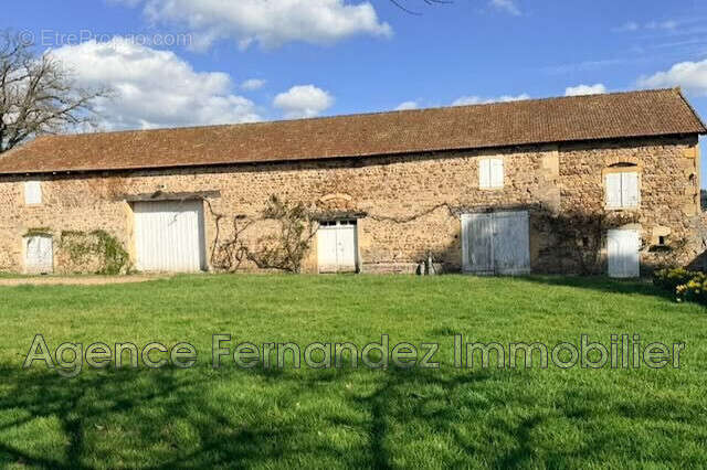 Maison 432 m² à Saint-Maurice-Les-Chateauneuf  - photo 9