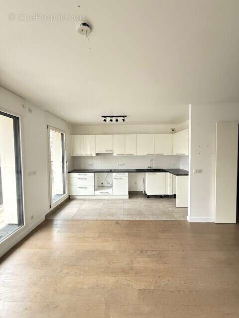 Appartement à LEVALLOIS-PERRET