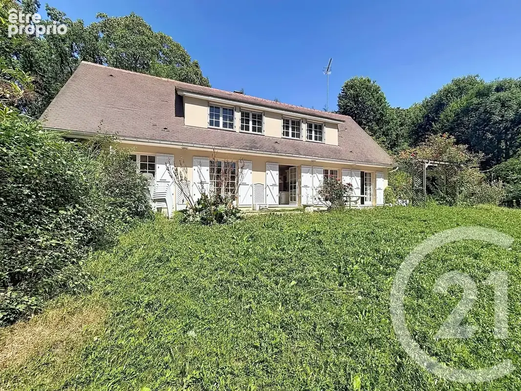 Maison 6 pièces 175 m² à vendre à Chartres (28000) - photo 2