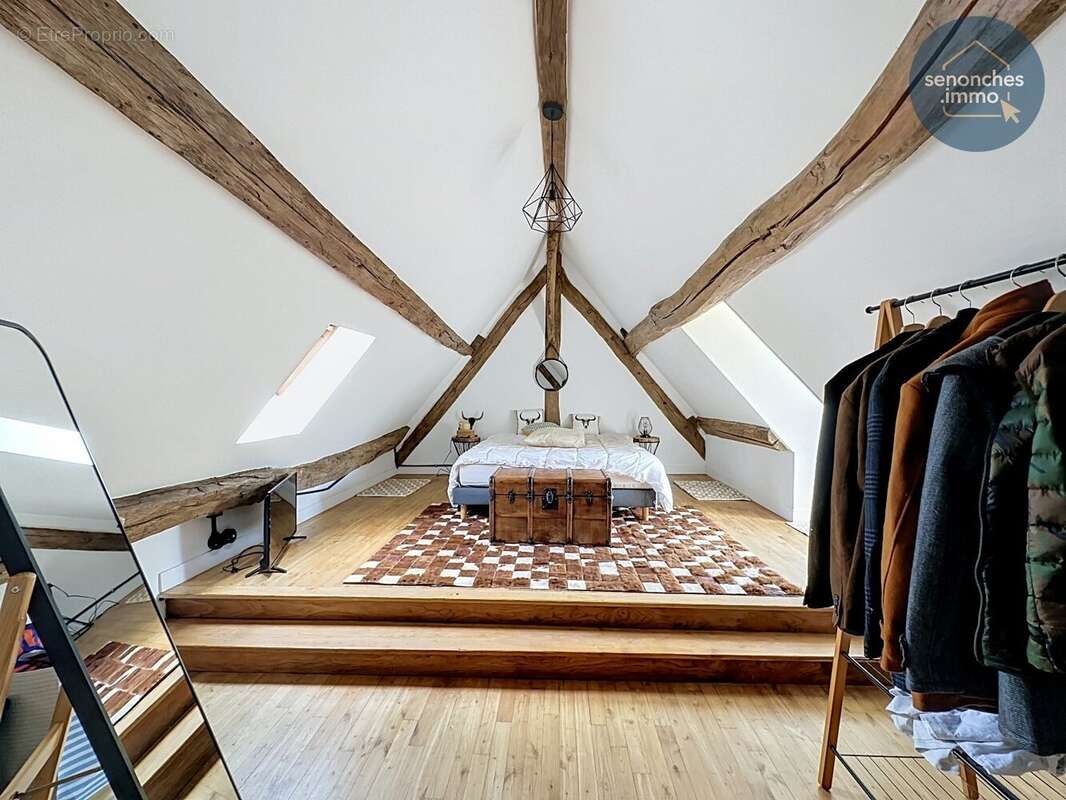 Ancien presbytère du XVIIIe siècle à vendre à Fontaines-Simon (28240)  Une demeure de caractère chargée d'histoire - photo 19