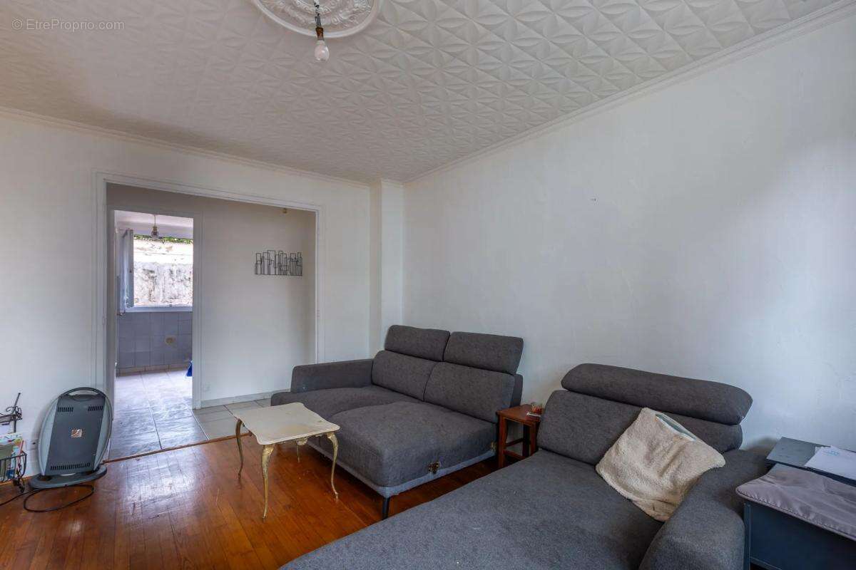 Appartement à VENISSIEUX