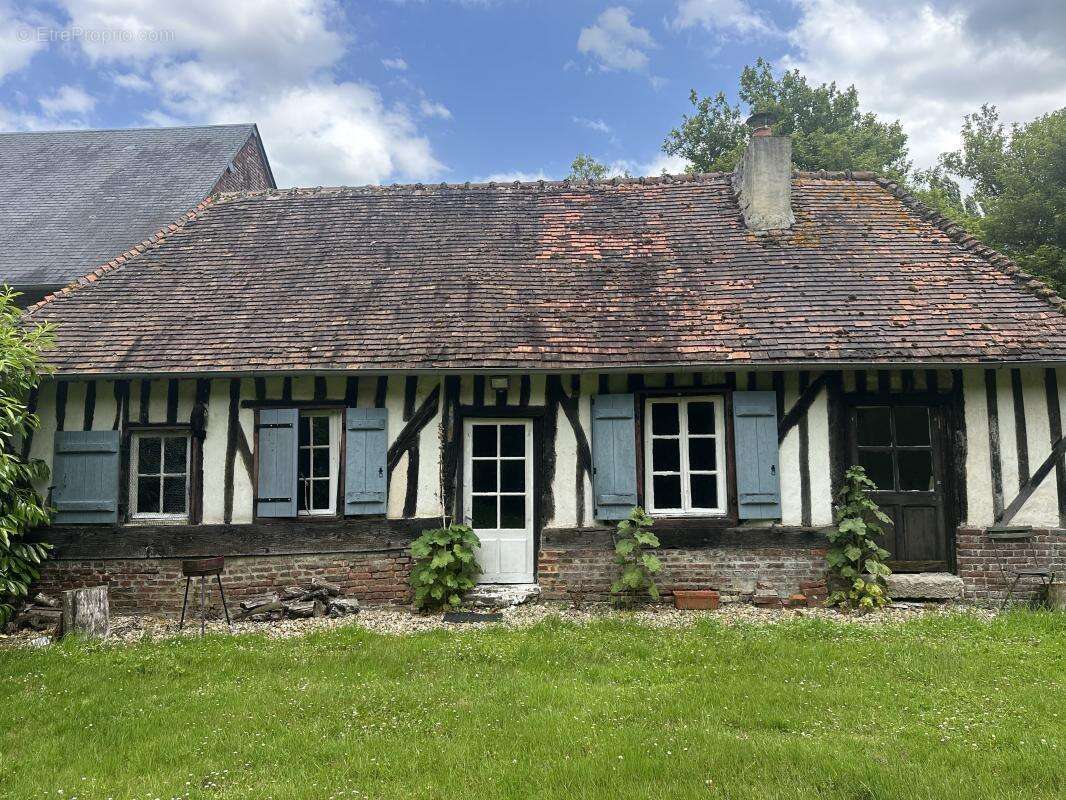 Maison à PONT-L'EVEQUE