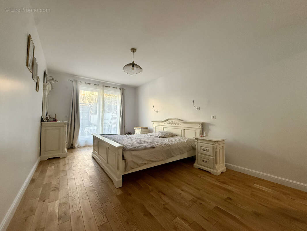 Maison à LE BLANC-MESNIL