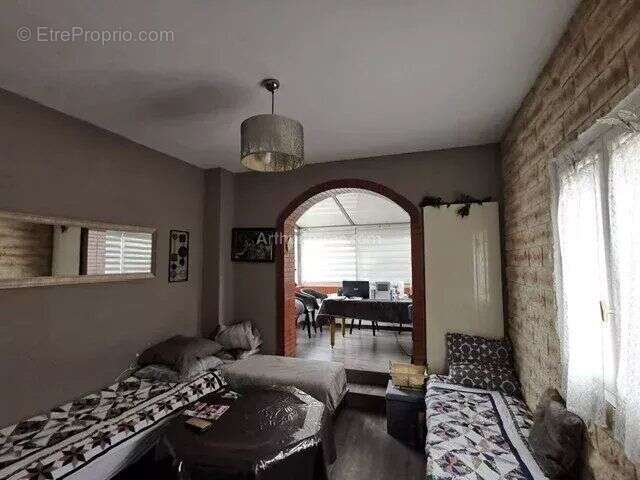 Maison à VILLENEUVE-SAINT-GEORGES