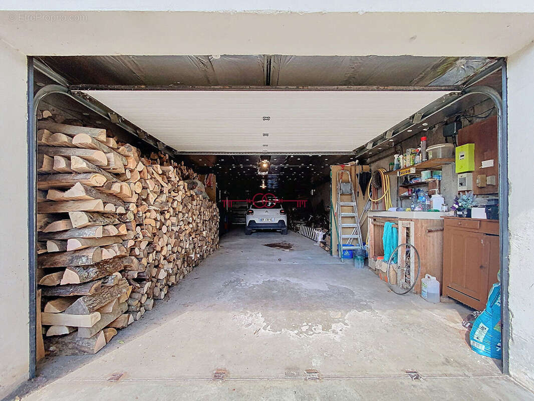 Maison à VILLE-SUR-TOURBE