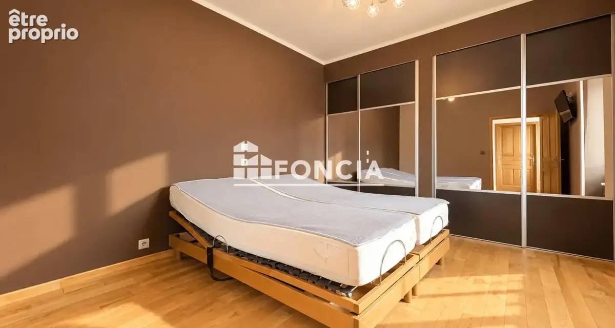  Maison de caractère de 150 m² avec 4 chambres, grand garage et vue montagnes – Chapareillan - photo 12