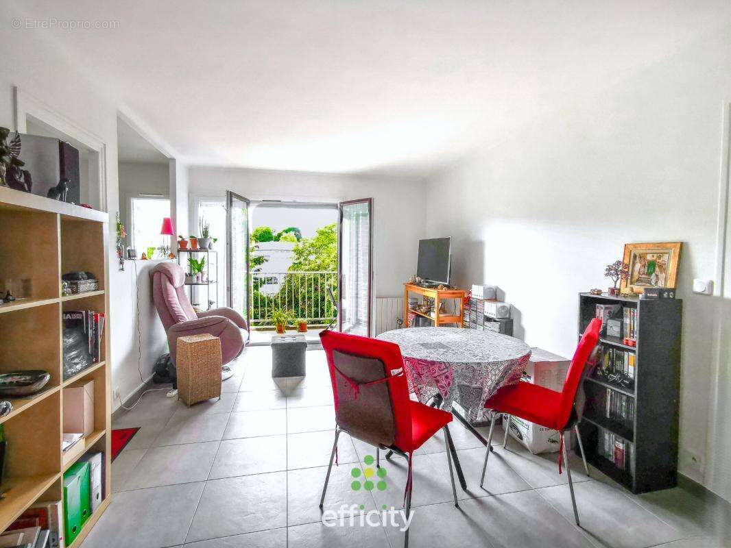 Appartement à NOGENT-SUR-MARNE