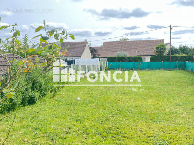 Terrain à LAIGNE-EN-BELIN