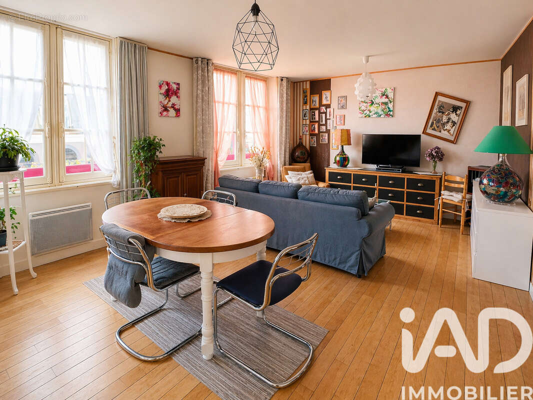 Photo 2 - Appartement à LA GUERCHE-DE-BRETAGNE