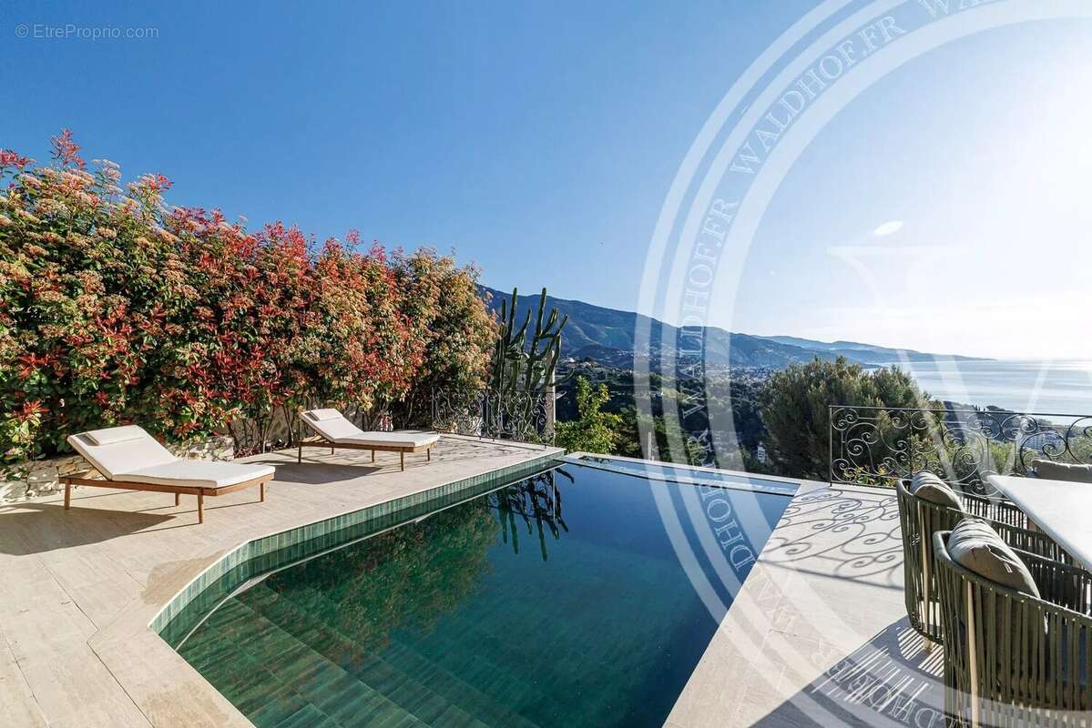 Maison à ROQUEBRUNE-CAP-MARTIN