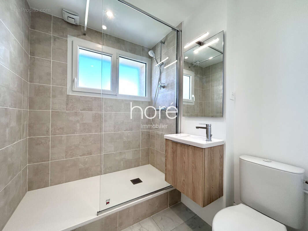 Appartement à HEROUVILLE-SAINT-CLAIR