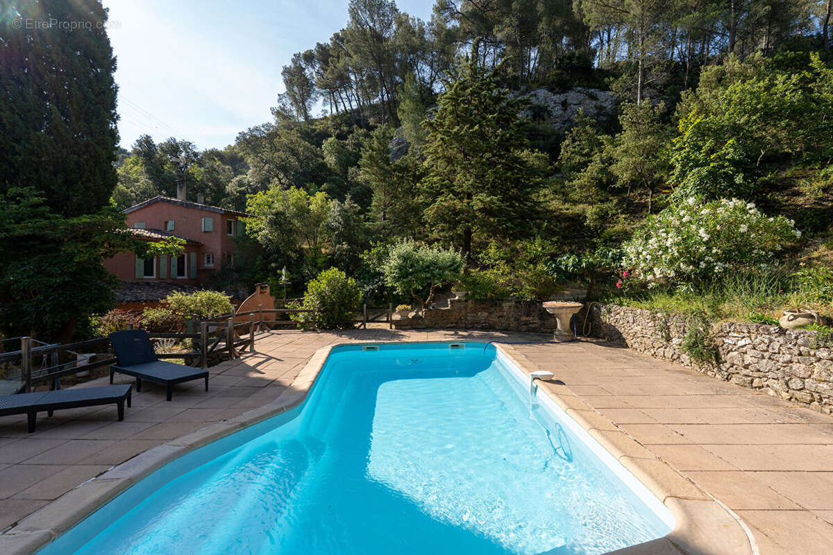 Maison à BOUC-BEL-AIR