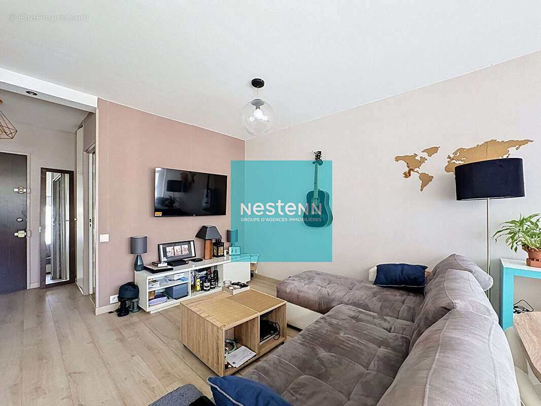 Appartement 2 pièces de 49 m² à Franconville - Ravalement réalisé il y a moins de 5 ans - Proche de toutes les commodités ? Cave - photo 3