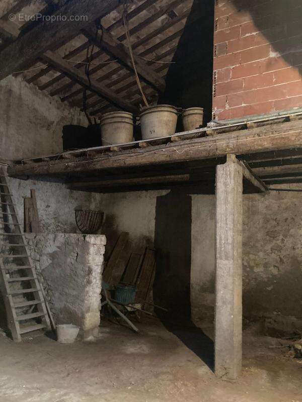 Maison à VILLEVEYRAC