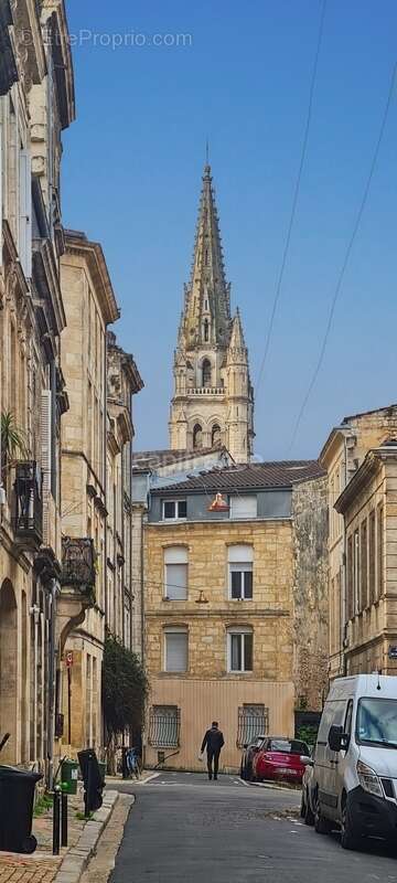 Appartement à BORDEAUX
