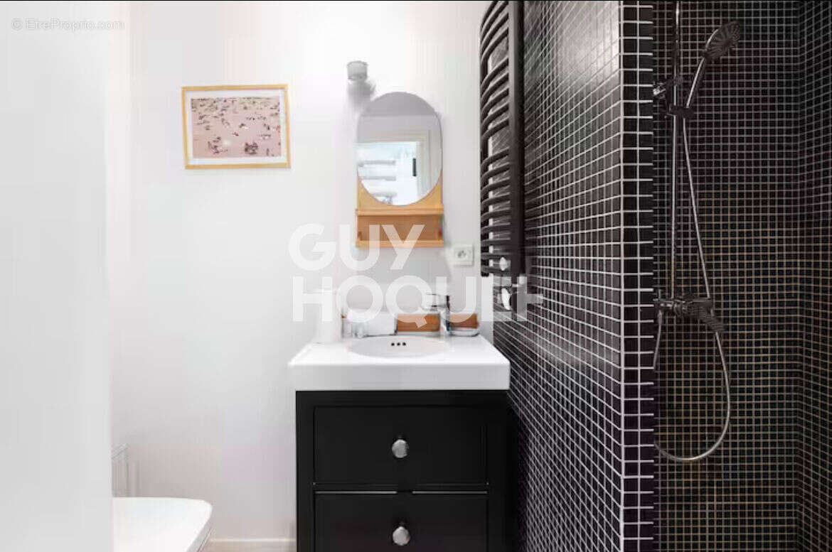 Appartement à PARIS-20E