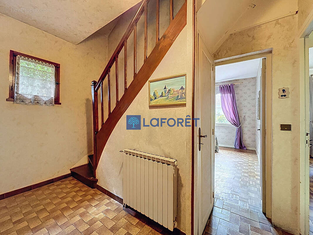 Maison à SAVIGNY-SUR-ORGE