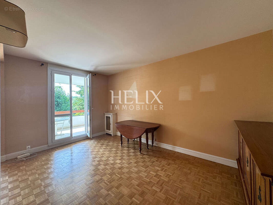 Appartement à LOUVECIENNES