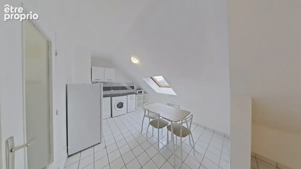 Studio meublé   Gaillard   Dernier étage   Libre de suite - photo 2
