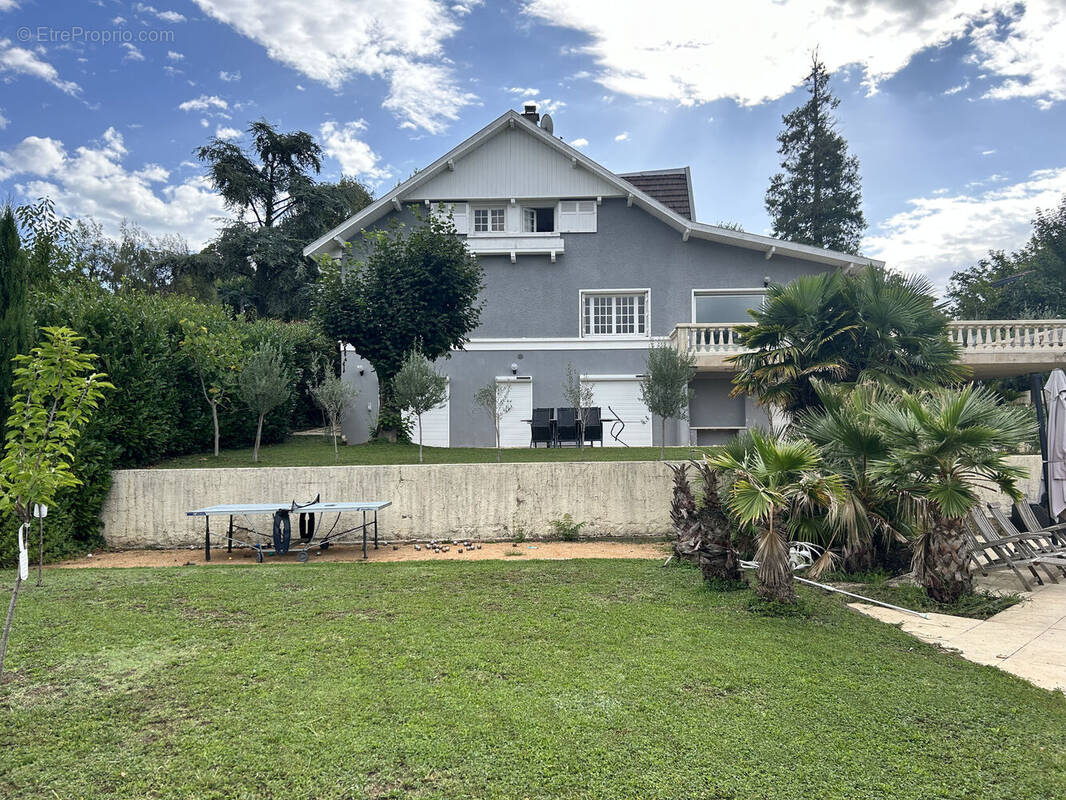 Maison à SAINT-CYR-AU-MONT-D'OR
