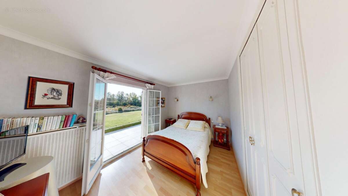 Maison à SAINT-BOHAIRE