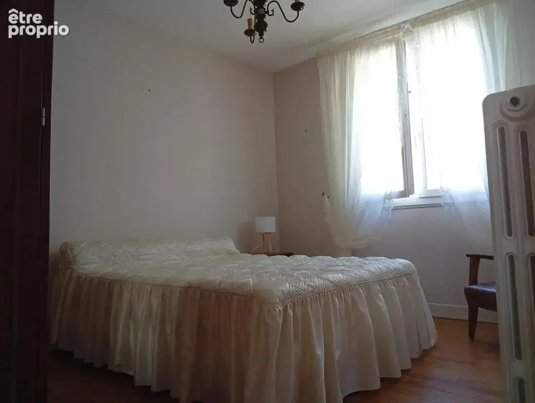 Maison mitoyenne de 85m² avec jardin et sous-sol - photo 12