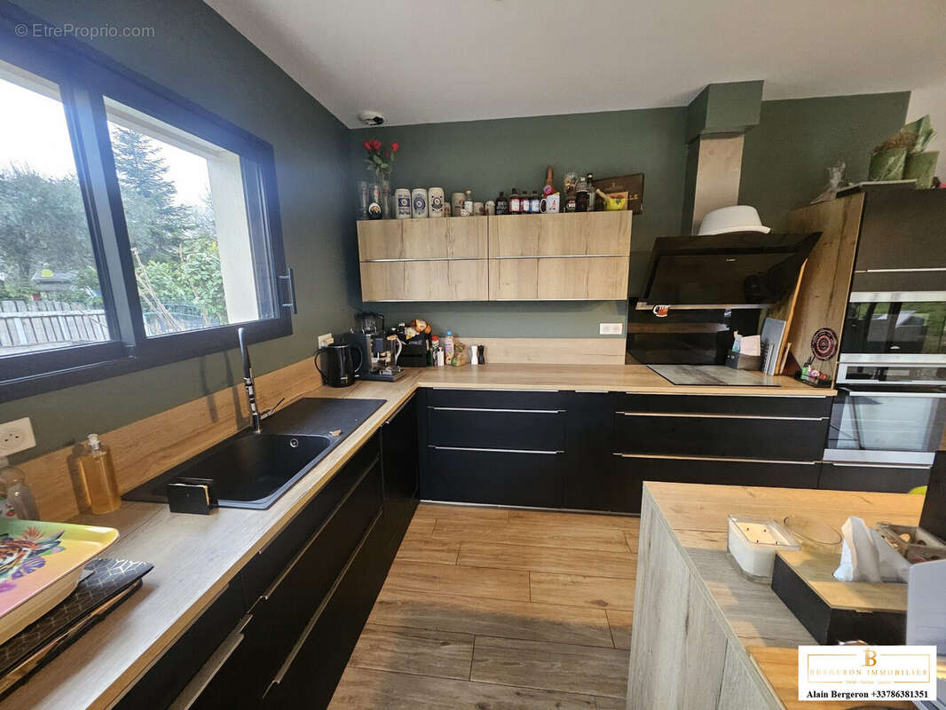 Maison 119 m² à Saint-Cezaire-Sur-Siagne  - photo 7
