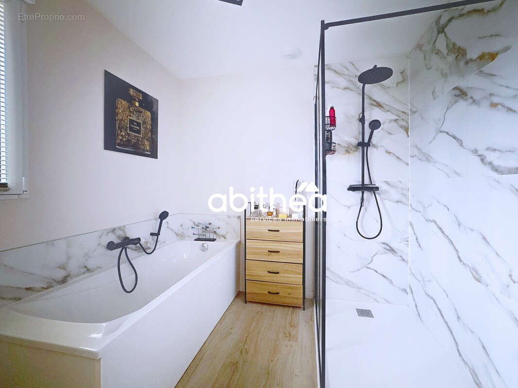 Maison à MONTIGNY-EN-GOHELLE