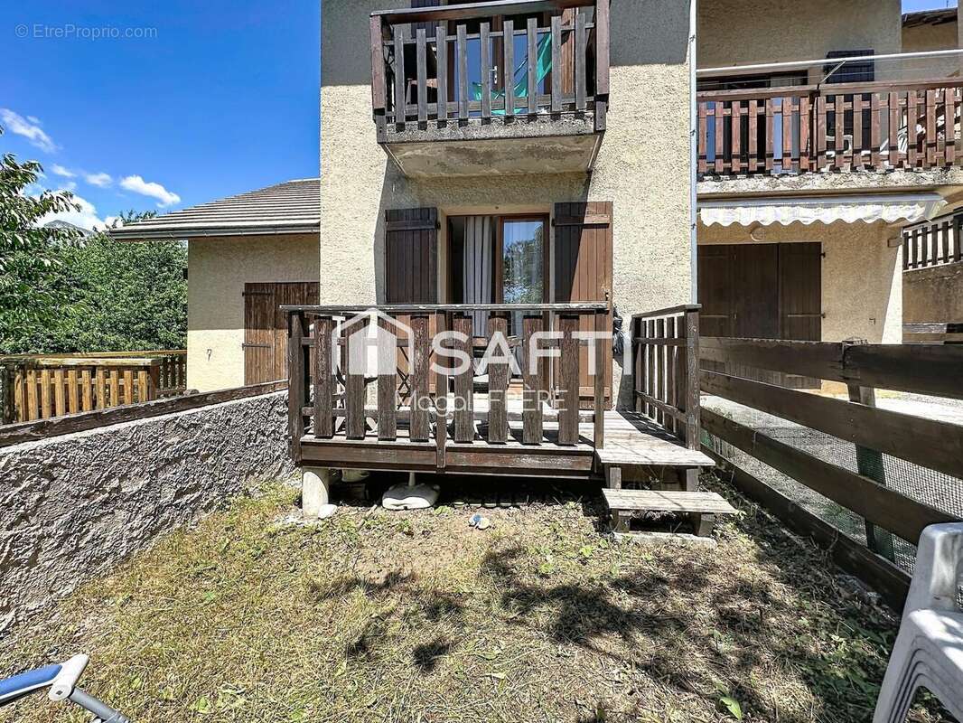 Appartement 27 m² à Saint-Leger-Les-Melezes  - photo 7