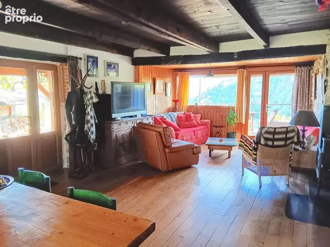 Maison de charme proche Saint-Cirq-Lapopie, 3 chambres, 100 m², vue imprenable sur la rivière - photo 5