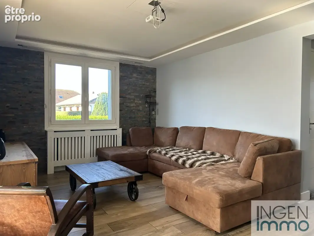 Maison avec piscine de type 5 commune de Groisy - photo 6